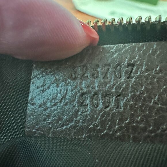 Gucci Ophidia GG Domed Key Pouch - Picture 12 of 13